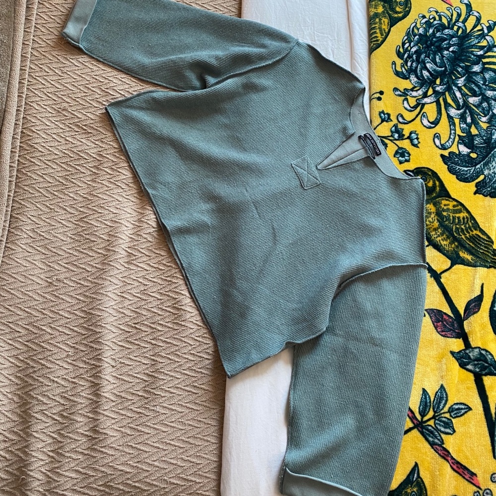 UrbanOutfitters Blue Crop